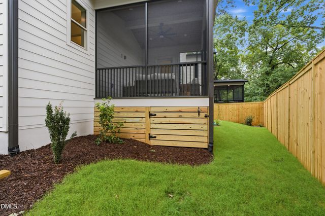 1813 Bennett Street, Raleigh, NC 27604