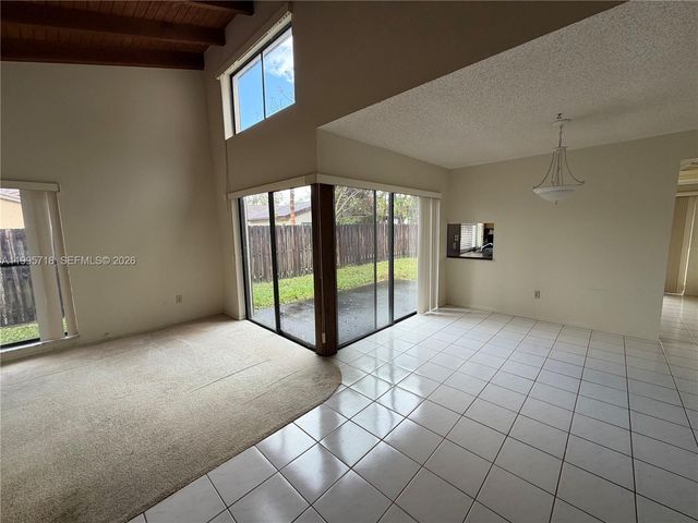 10828 SW 132nd Cir Ct, Miami, FL 33186