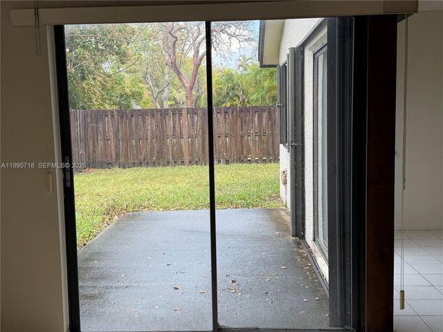 10828 SW 132nd Cir Ct, Miami, FL 33186