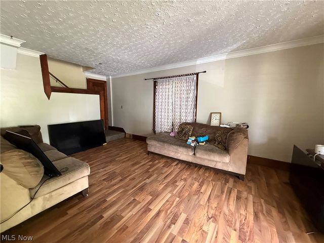 1360 Meadowbrook Avenue SE, Warren, OH 44484