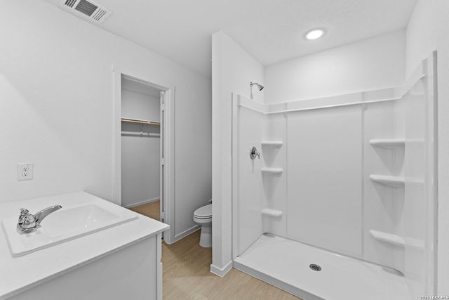 14915 Warwick Shire, San Antonio, TX 78254