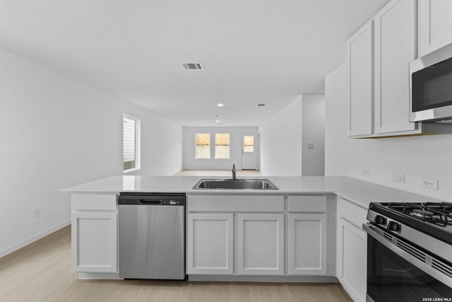 14915 Warwick Shire, San Antonio, TX 78254
