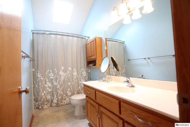 1629 N 173rd Street, Omaha, NE 68118