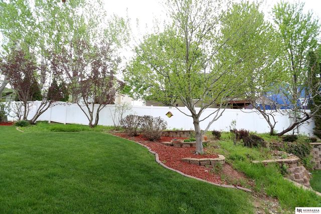 1629 N 173rd Street, Omaha, NE 68118