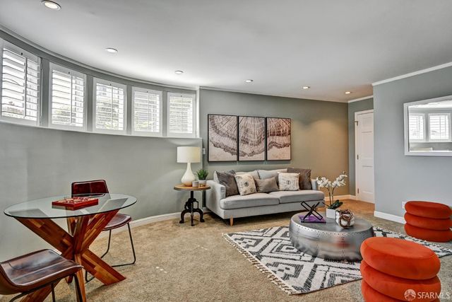 376 Moncada Way, San Francisco, CA 94127