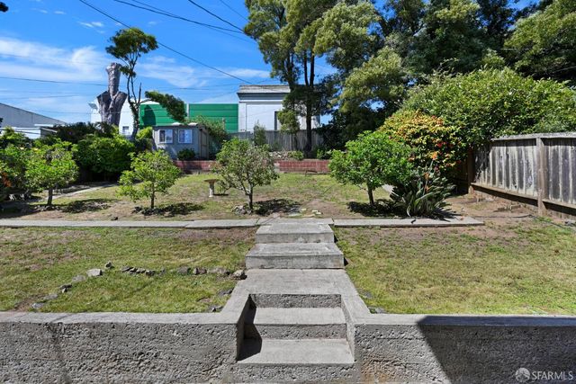 376 Moncada Way, San Francisco, CA 94127