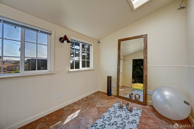 376 Moncada Way, San Francisco, CA 94127