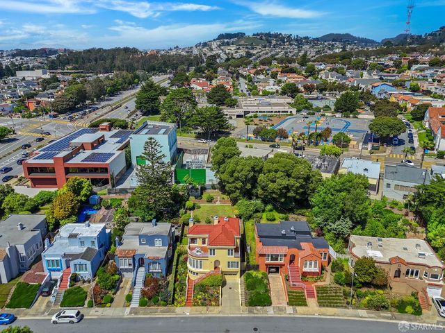 376 Moncada Way, San Francisco, CA 94127