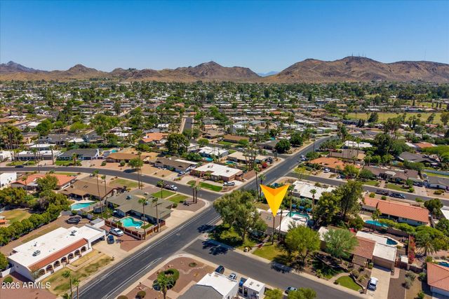 241 E FOREST HILLS Drive, Phoenix, AZ 85022