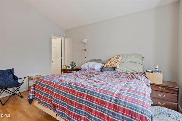 204 Thorncrest Drive, Apex, NC 27539