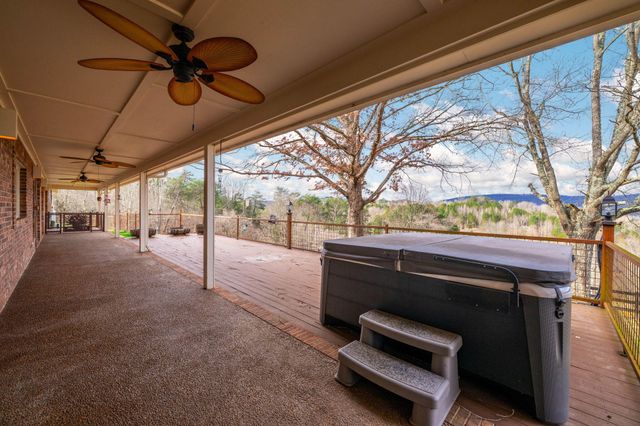 320 Crestview Lane, Dayton, TN 37321