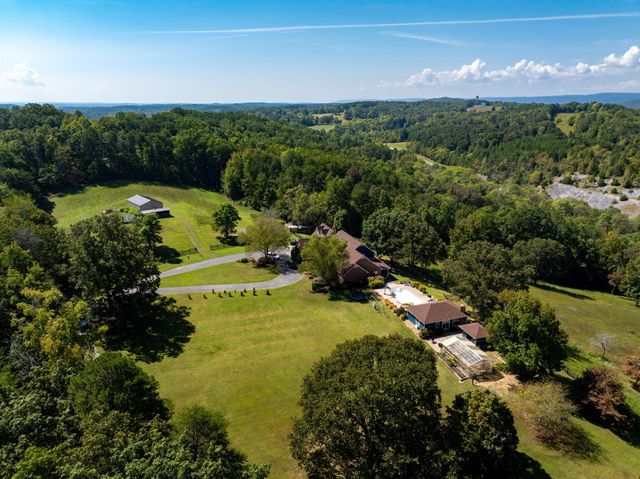 320 Crestview Lane, Dayton, TN 37321