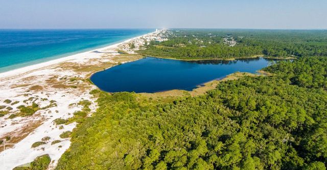 18 Merri Way, Santa Rosa Beach, FL 32459