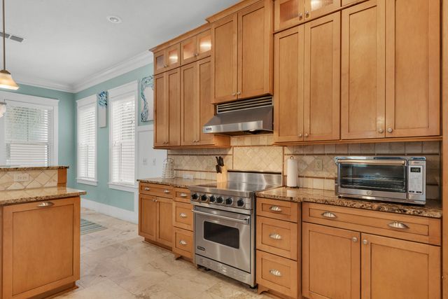 18 Merri Way, Santa Rosa Beach, FL 32459