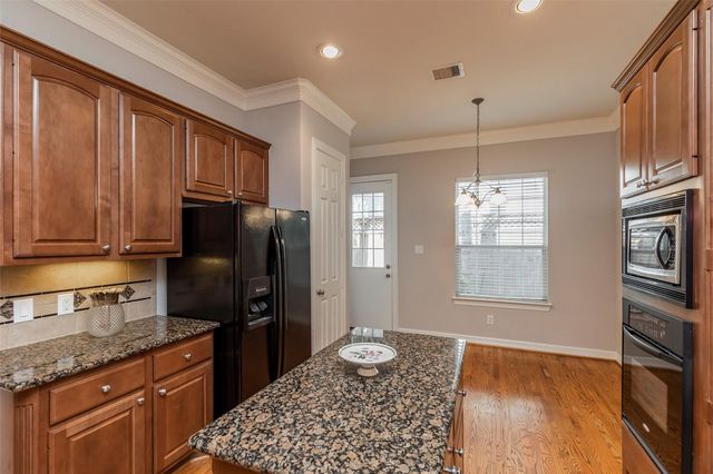 10126 Holly Chase Drive, Houston, TX 77042