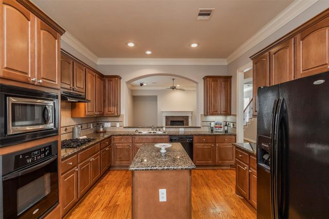 10126 Holly Chase Drive, Houston, TX 77042