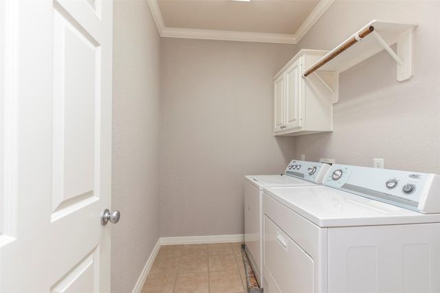 10126 Holly Chase Drive, Houston, TX 77042