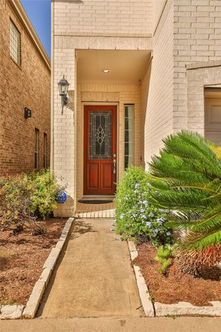 10126 Holly Chase Drive, Houston, TX 77042