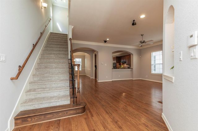 10126 Holly Chase Drive, Houston, TX 77042