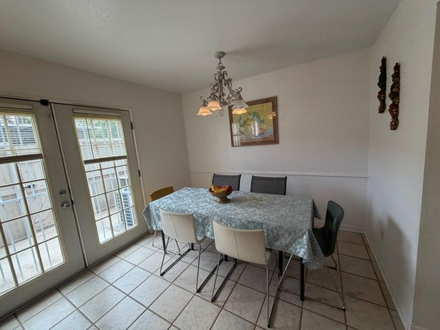 2110 Wilcrest Drive 101, Houston, TX 77042