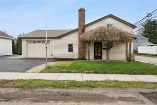 519 6th Ave, Carnegie, PA 15106