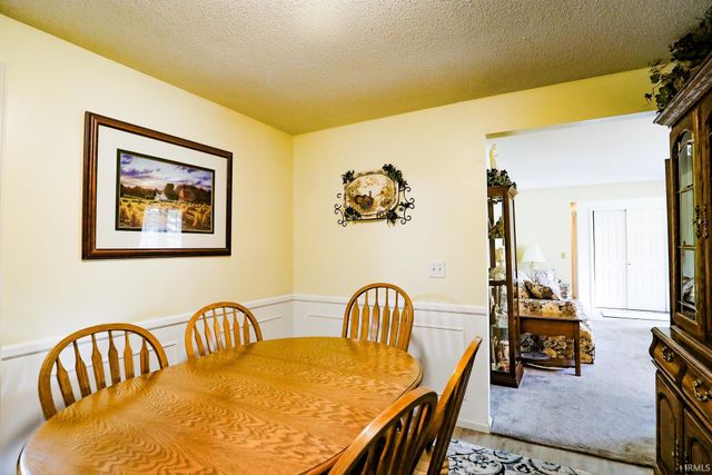 9619 Creek Bed Place, Fort Wayne, IN 46804