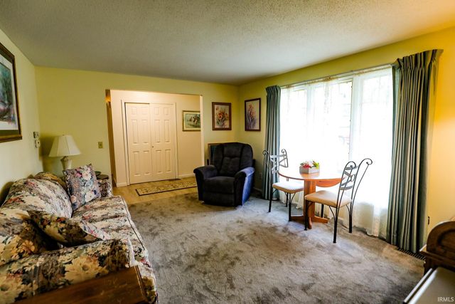 9619 Creek Bed Place, Fort Wayne, IN 46804