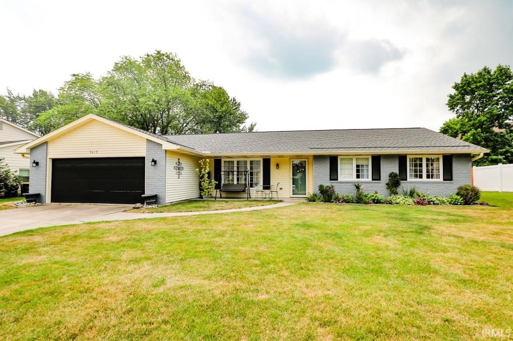 9619 Creek Bed Place, Fort Wayne, IN 46804