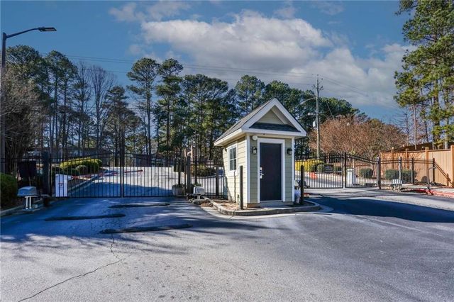 3997 Wolcott Circle, Atlanta, GA 30340