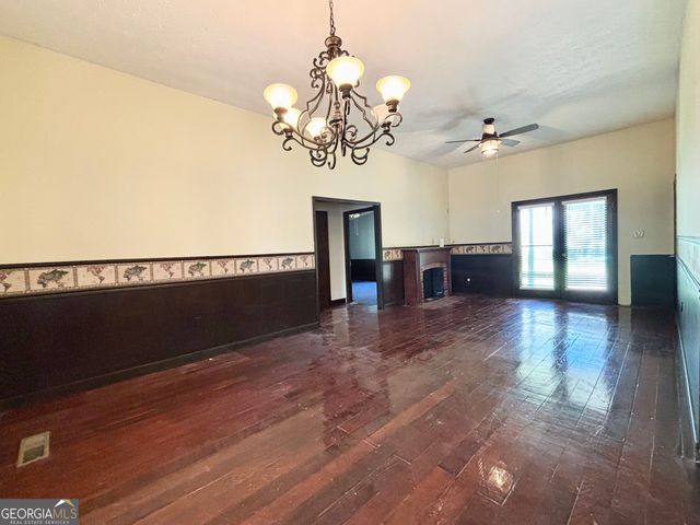 557 Benttree Circle, Toccoa, GA 30577