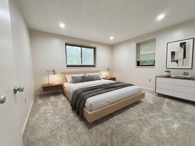 1323 Worcester Road H8, Framingham, MA 01701