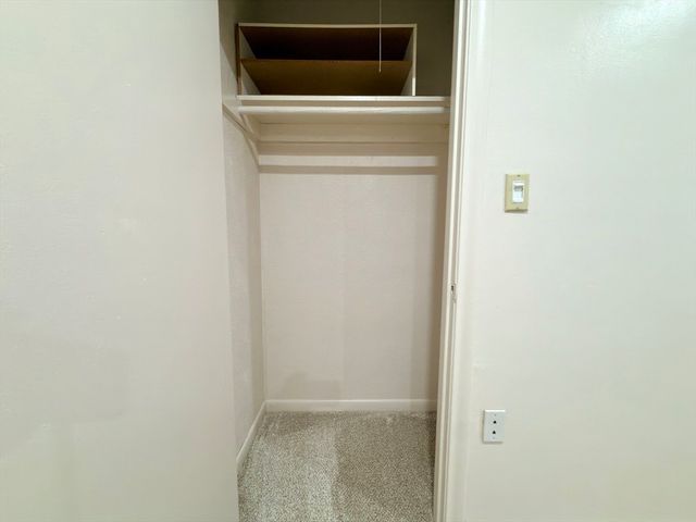 1323 Worcester Road H8, Framingham, MA 01701