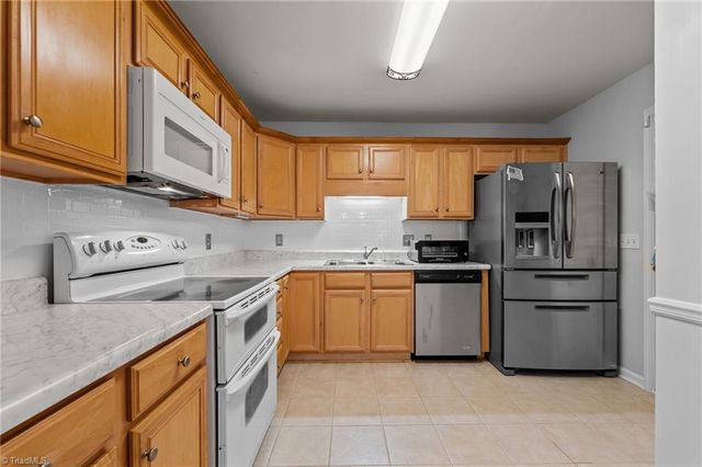 5618 Roundup Circle, Greensboro, NC 27405