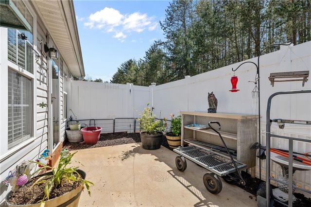 5618 Roundup Circle, Greensboro, NC 27405