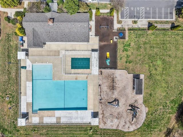 5618 Roundup Circle, Greensboro, NC 27405