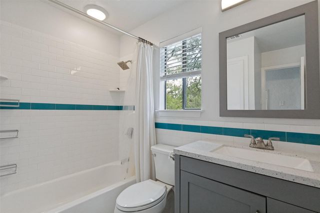 6810 Deatonhill DR 204, Austin, TX 78745