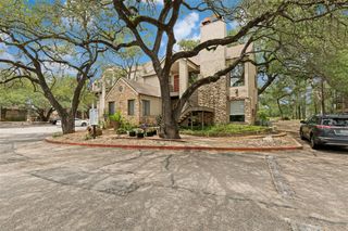 6810 Deatonhill DR 204, Austin, TX 78745