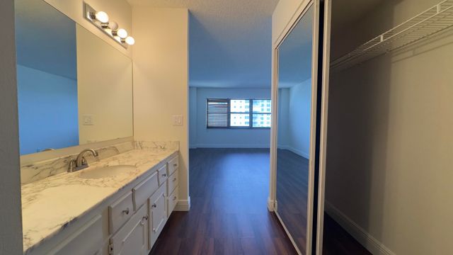 5100 N Ocean Blvd Apt 804, Lauderdale By The Sea, FL 33308