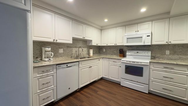 5100 N Ocean Blvd Apt 804, Lauderdale By The Sea, FL 33308