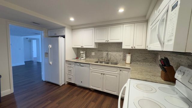 5100 N Ocean Blvd Apt 804, Lauderdale By The Sea, FL 33308