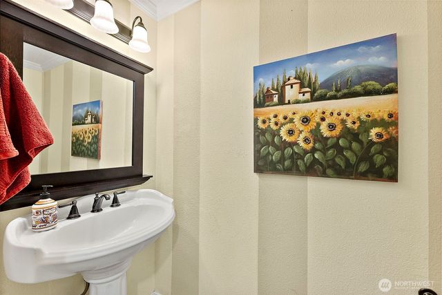 3035 SE Morning Light Court, Port Orchard, WA 98367