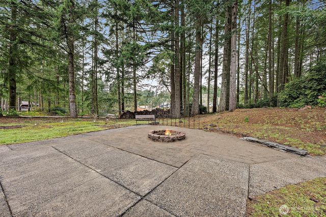 3035 SE Morning Light Court, Port Orchard, WA 98367