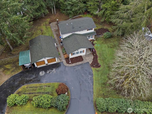 3035 SE Morning Light Court, Port Orchard, WA 98367