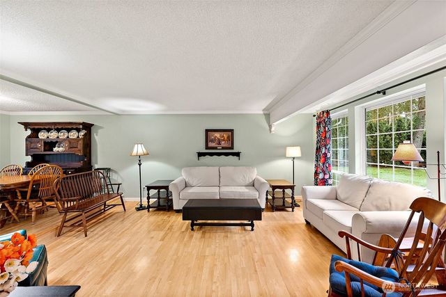 3035 SE Morning Light Court, Port Orchard, WA 98367