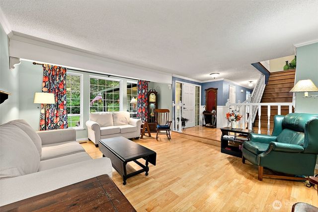 3035 SE Morning Light Court, Port Orchard, WA 98367