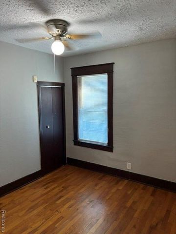 3517 Augusta Street, Flint, MI 48503