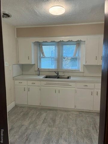 3517 Augusta Street, Flint, MI 48503