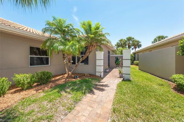 9327 Trieste DR, Fort Myers, FL 33913