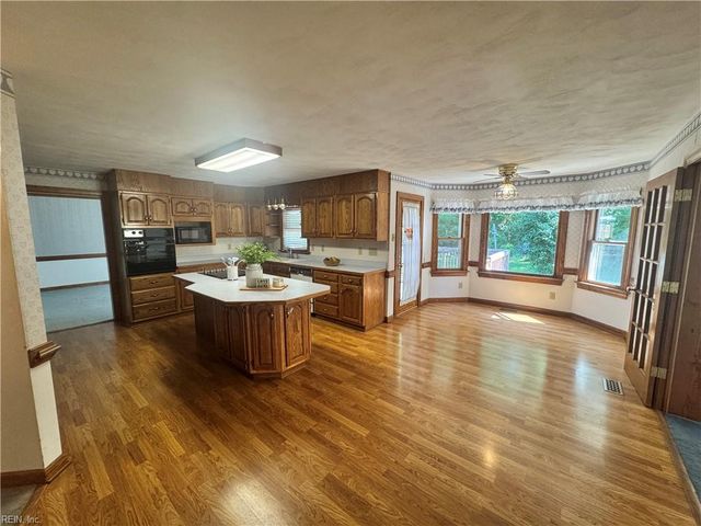 1760 N Muddy Creek RD, Virginia Beach, VA 23456