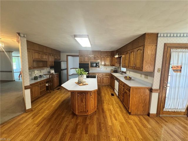 1760 N Muddy Creek RD, Virginia Beach, VA 23456